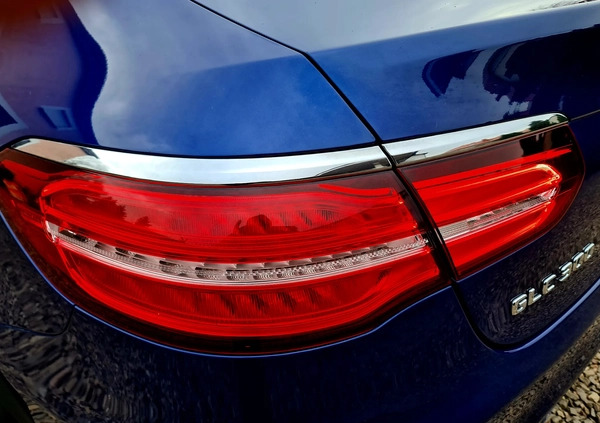 Mercedes-Benz GLC cena 174700 przebieg: 97000, rok produkcji 2018 z Kielce małe 781